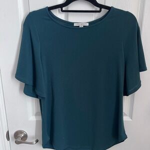 GREEN ENVELOPE Women's Green Flutter Sleeve Top Size M